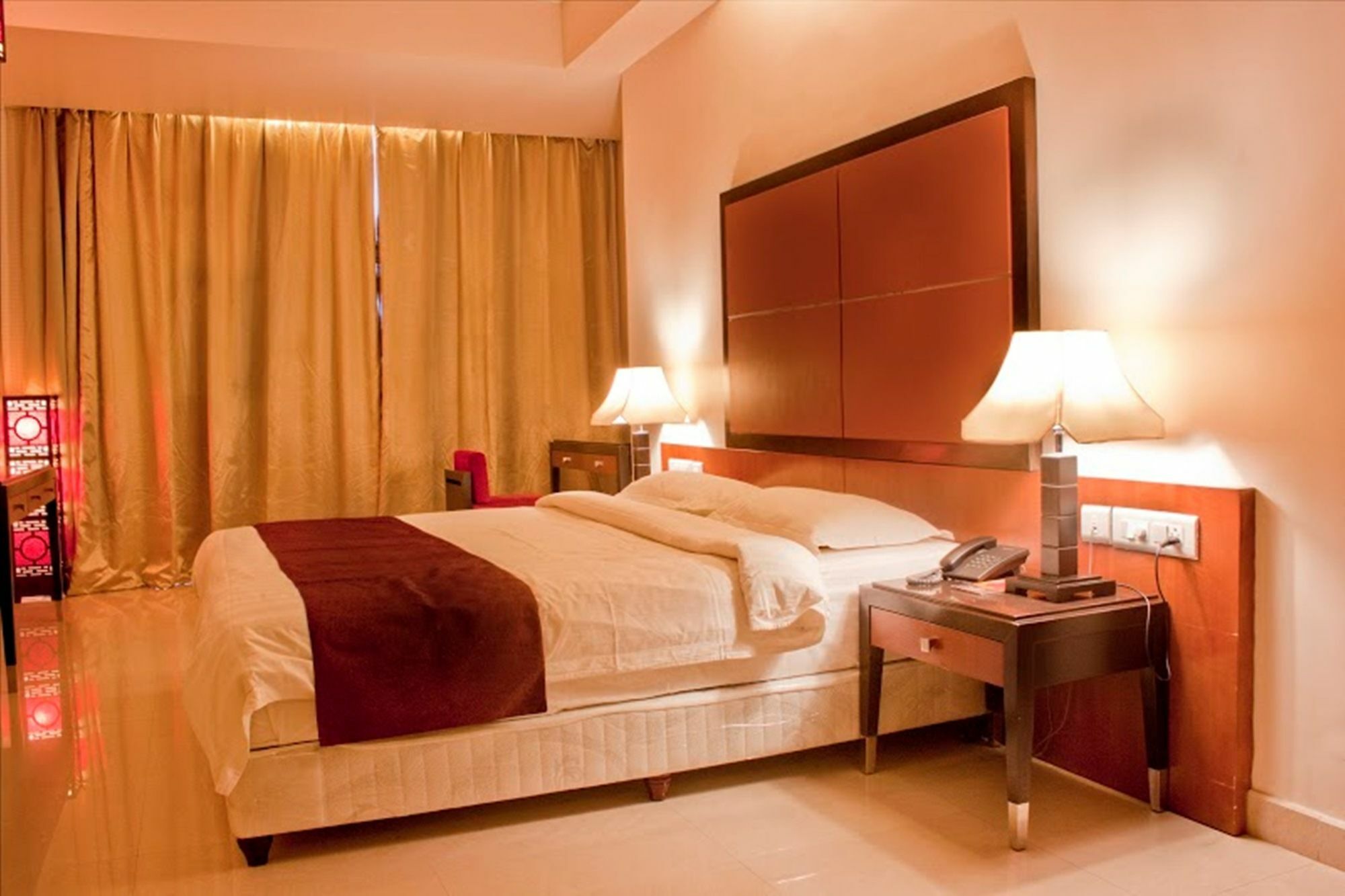Hotel Sara Regency Kumbakonam Exteriér fotografie